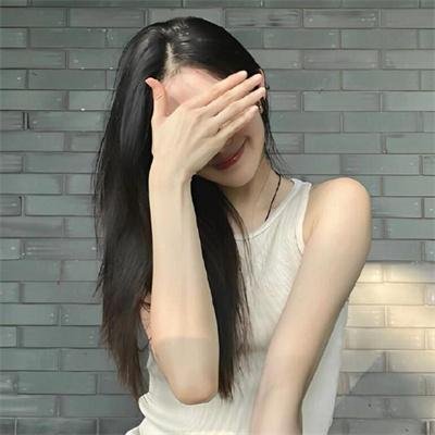 花季美少女海报